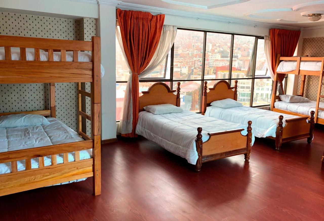 The Rooftop Bolivia Hostal *